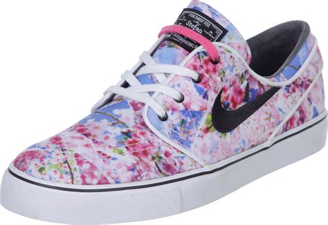 nike sb damen blumen|Nike SB skate shoes.